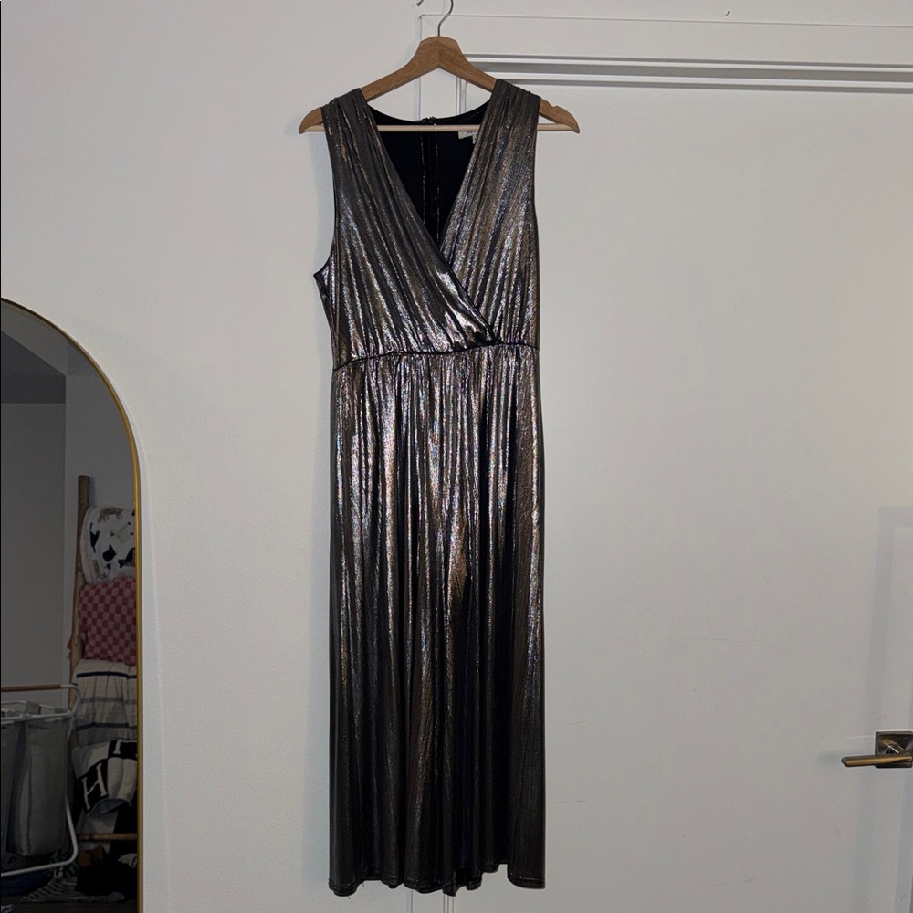 Francesca's Collections Metallic Sleeveless V-Neck Jumpsuit - Shimmering Black